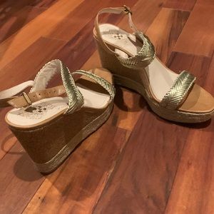 Vince Camuto Gold wedge sandals